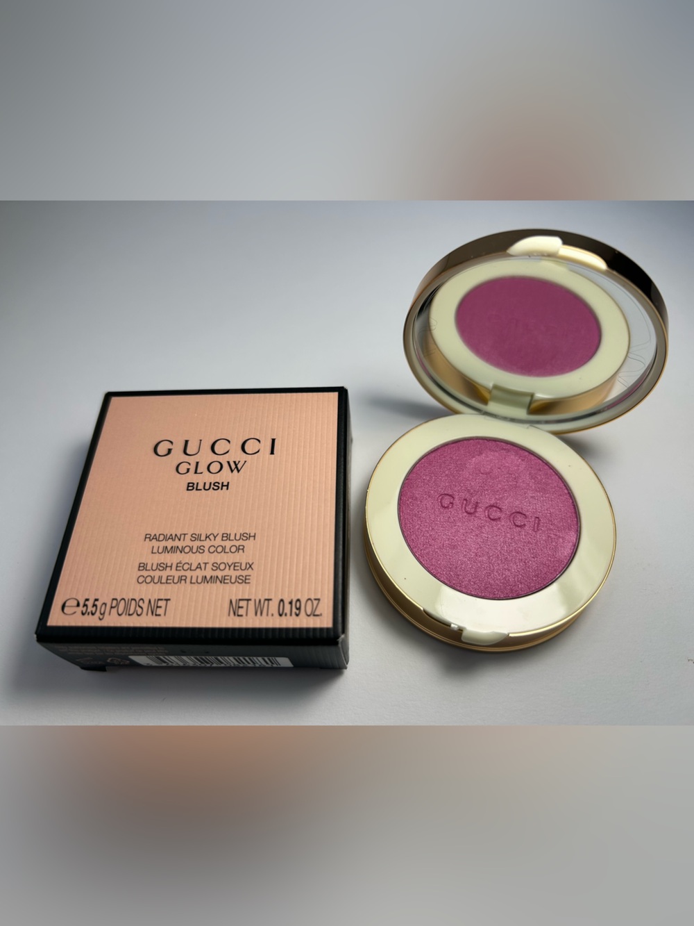NWT🌷Gucci Glow Radiant Silky Powder Blush in “Arctic Rose”